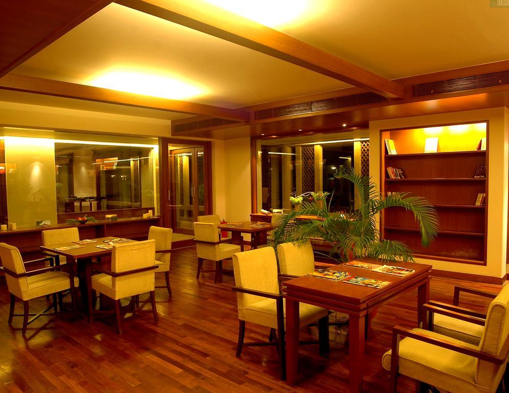 Vedic Village Spa Resort Calcutta Exteriör bild