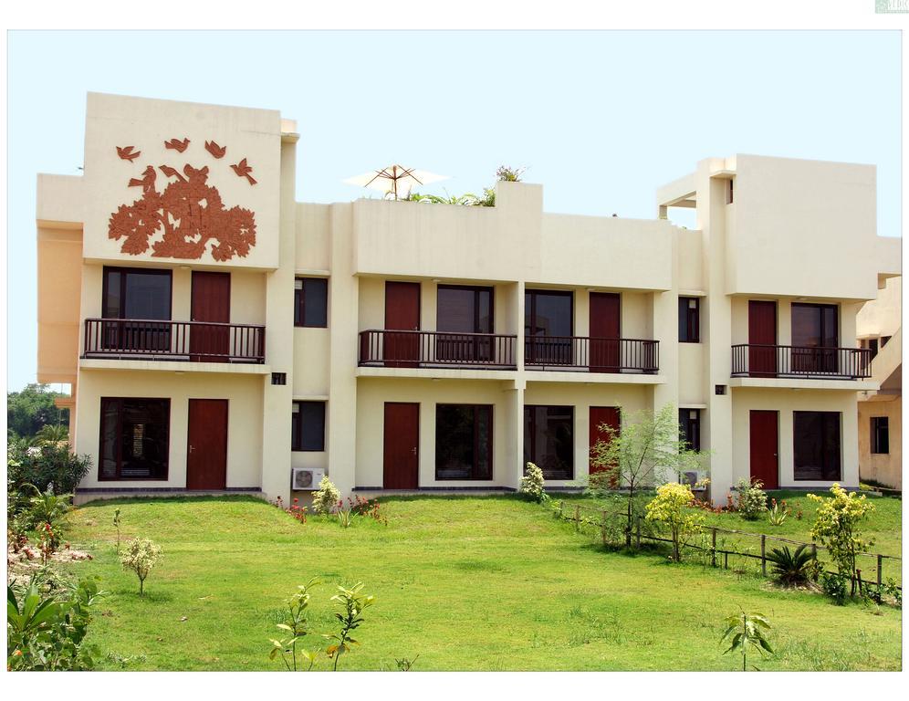 Vedic Village Spa Resort Calcutta Exteriör bild